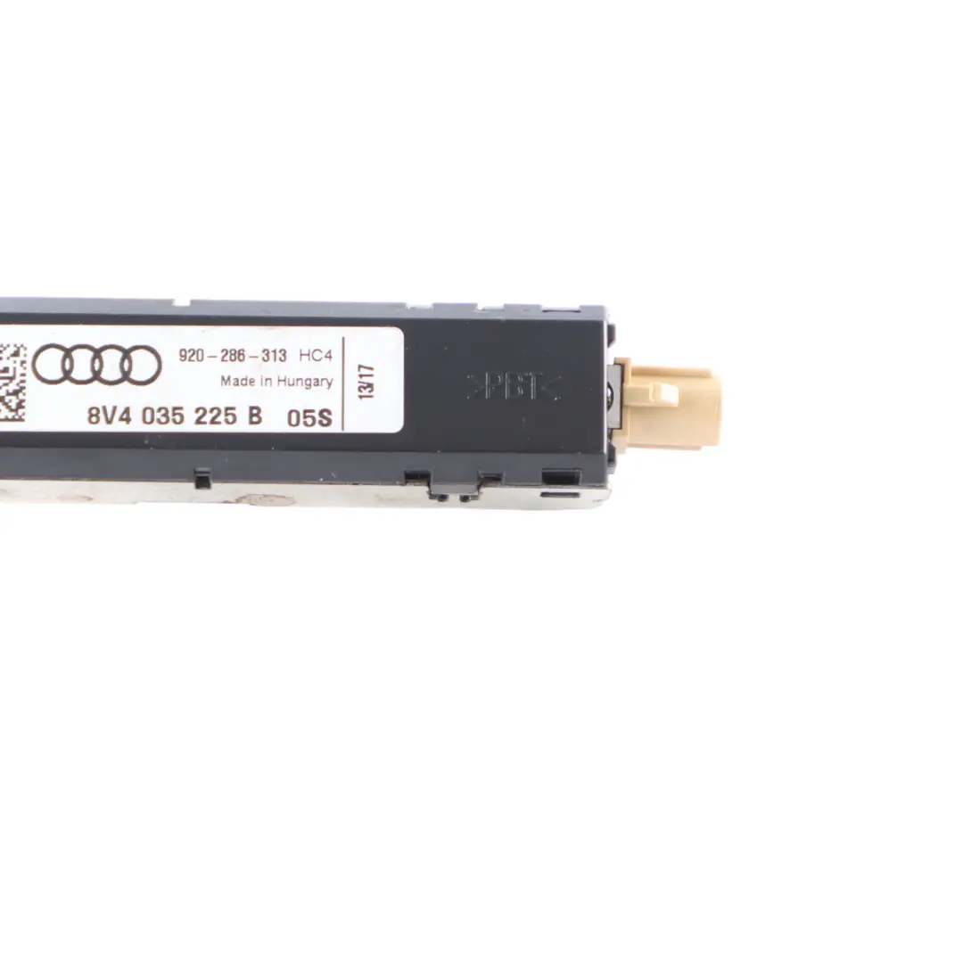 Audi A3 8V Antenna Amplifier Aerial Module Booster Control Unit - SKU 8V4035225B - Part number 8V4035225B