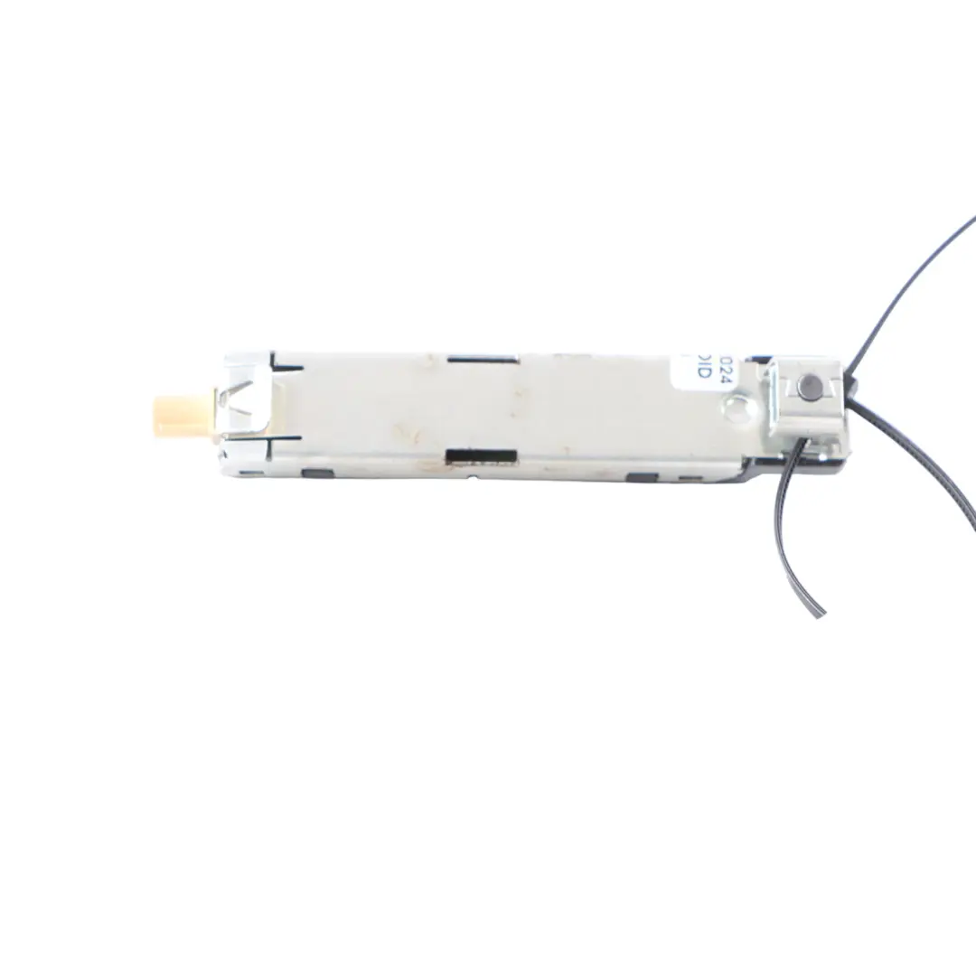 Audi A3 8V Antenna Amplifier Aerial Module Booster Control Unit - SKU 8V4035225B - Part number 8V4035225B