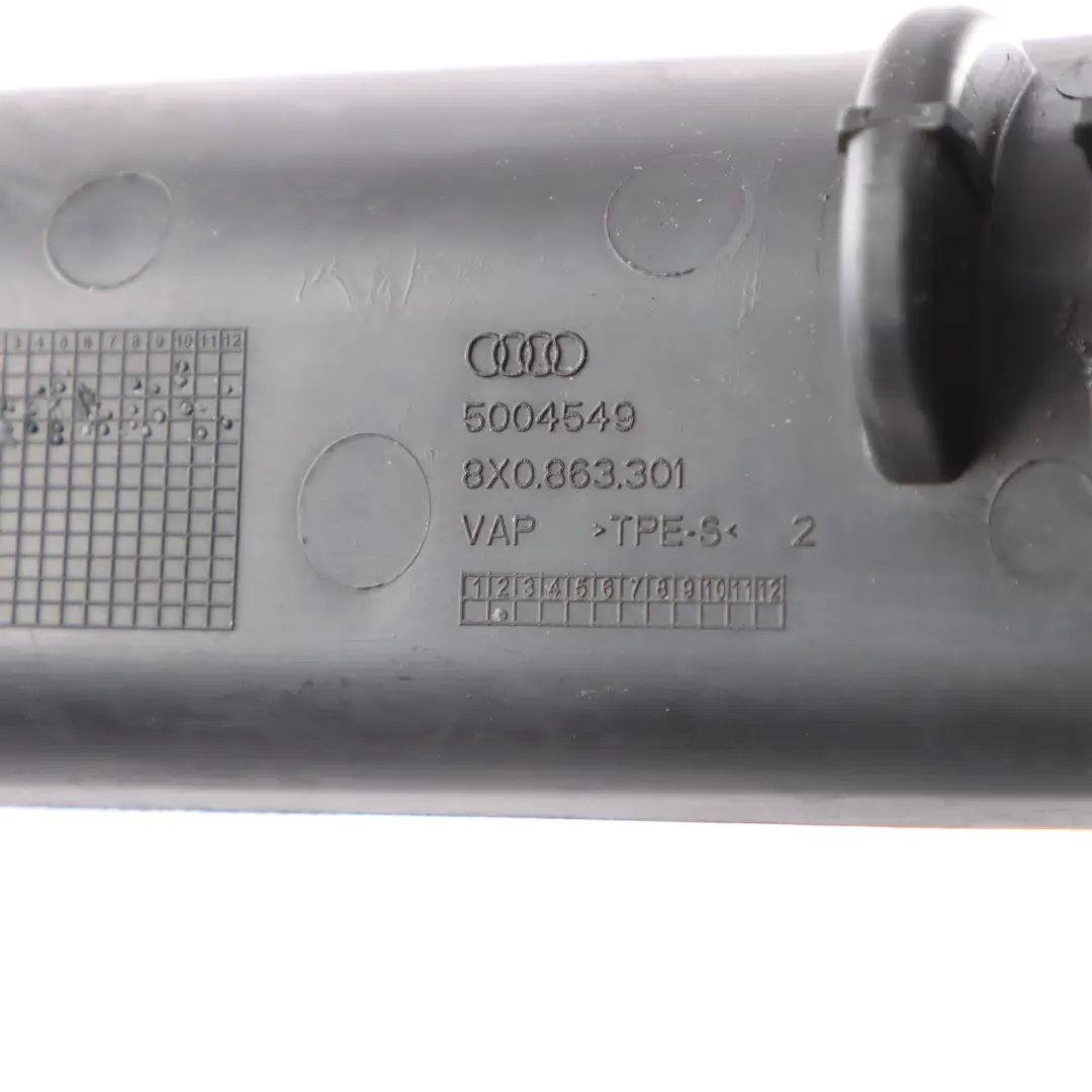 Mittel Konsole Tablett Gummimatte Einfügen Trim für Audi A1 8X mit Teilenummer 8X0863301 Audi A1 8X Mittel Konsole Tablett Gummimatte Einfügen Trim - SKU 8X0863301 - Teilenummer 8X0863301