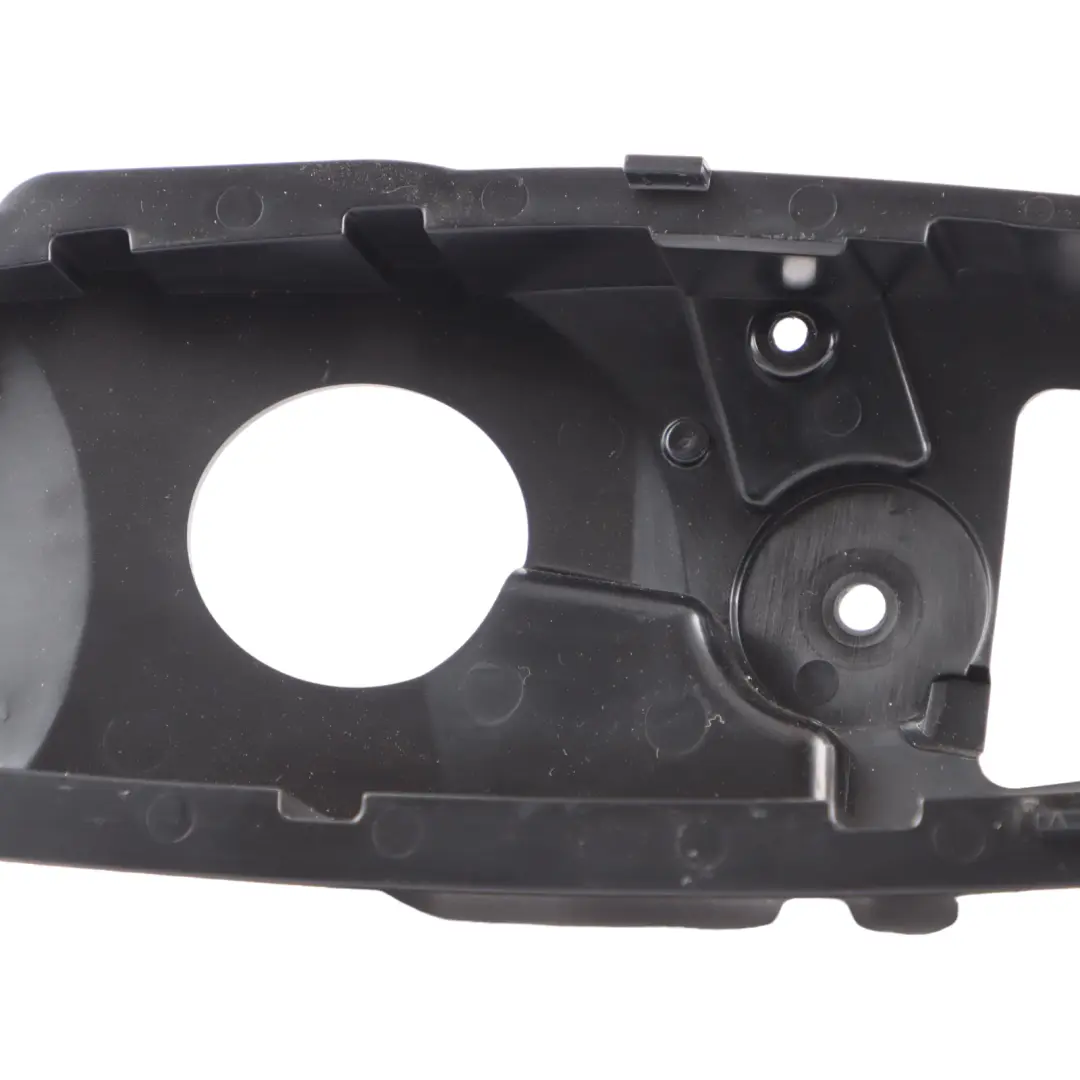 Audi A1 8X Maniglia interna porta staffa piastra base anteriore destra - SKU 8X0868784 - Numero di parte 8X0868784