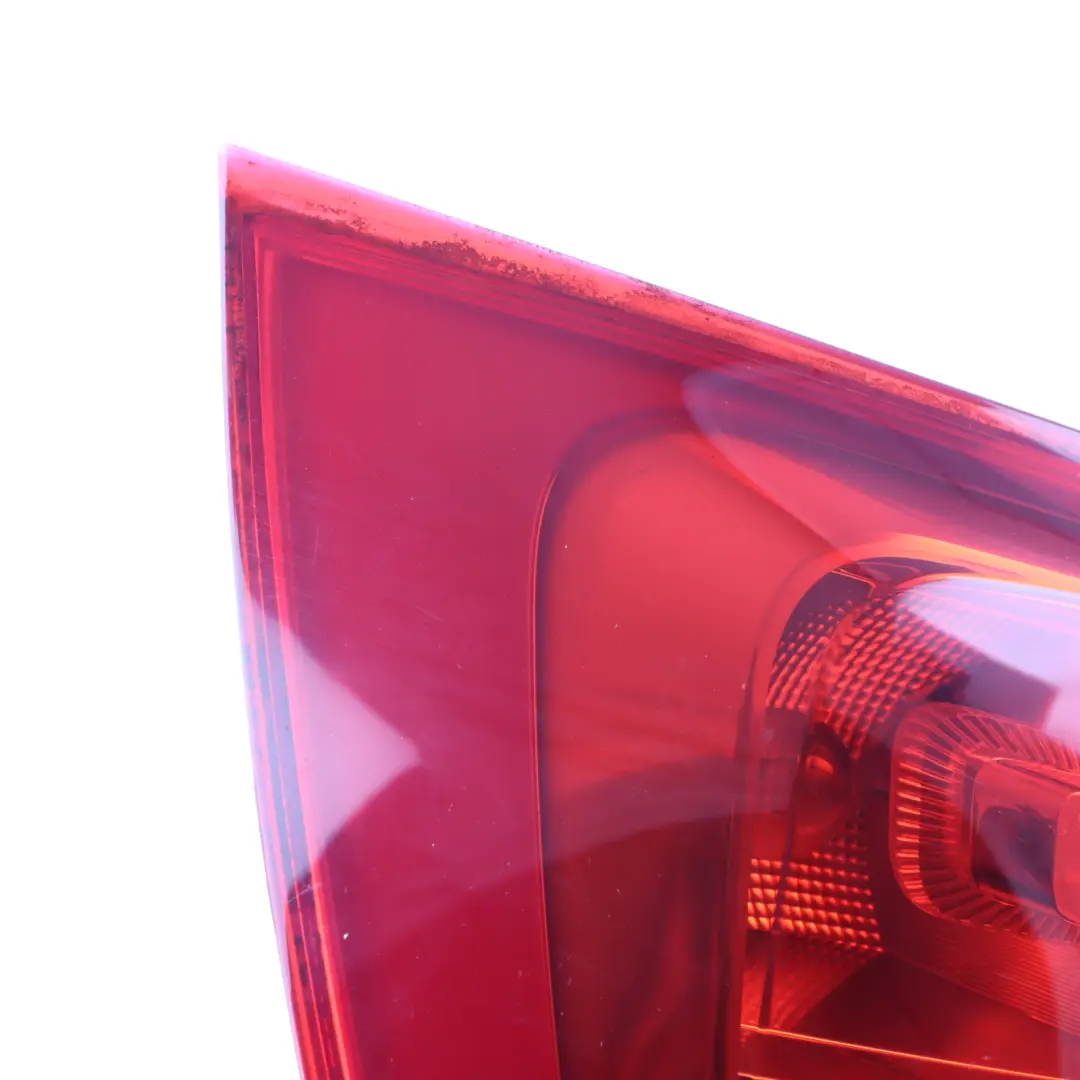 Audi A1 8X Luce Posteriore Sinistra Del Baule Del Bagagliaio - SKU 8X0945093D - Numero di parte 8X0945093D