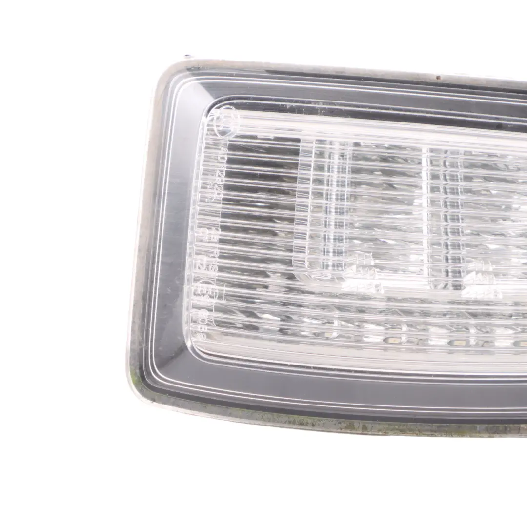 Audi A1 8X Luce Cortesia Posteriore Destra Baule Portellone Lampada - SKU 8X0945096 - Numero di parte 8X0945096