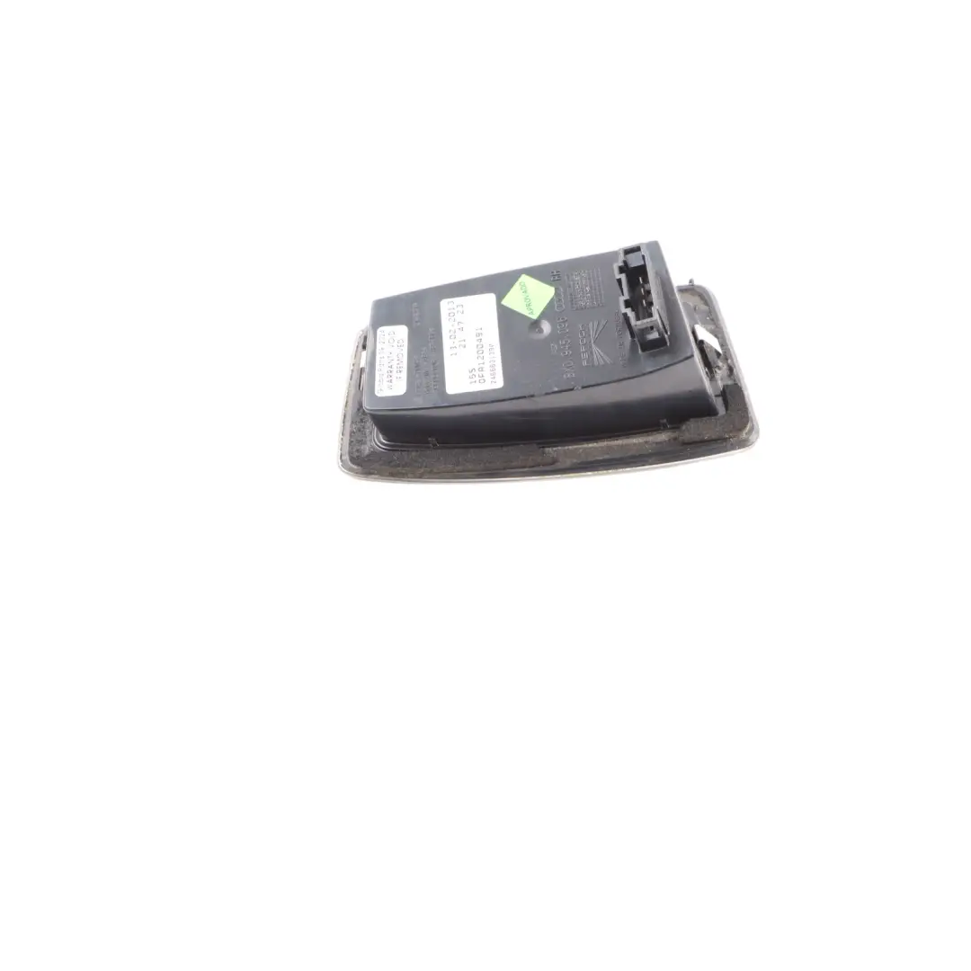 Luz de Cortesía Trasera Izquierda Maletero Portón Trasero para Audi A1 8X con número de pieza 8X0945096 Audi A1 8X Luz de Cortesía Trasera Izquierda Maletero Portón Trasero - SKU 8X0945096 - Número de pieza 8X0945096