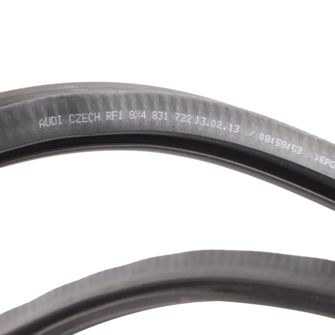 anteriore Trim destra Porta Striscia guarnizione gomma per Audi A1 8X con numero di parte 8X4831722A Audi A1 8X anteriore Trim destra Porta Striscia guarnizione gomma - SKU 8X4831722A - Numero di parte 8X4831722A