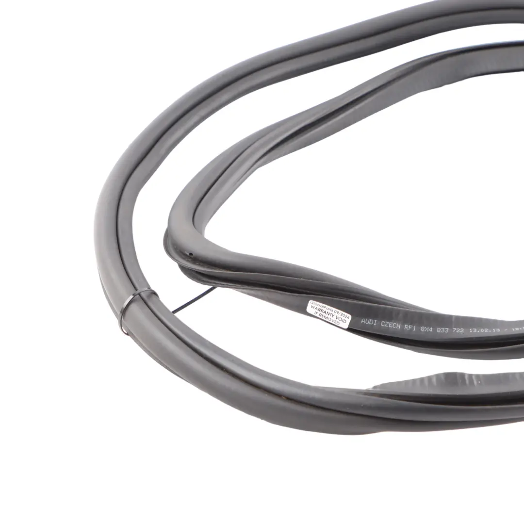 Audi A1 8X Door Seal Rear Right O/S Gasket Rubber - SKU 8X4833722A - Part number 8X4833722A