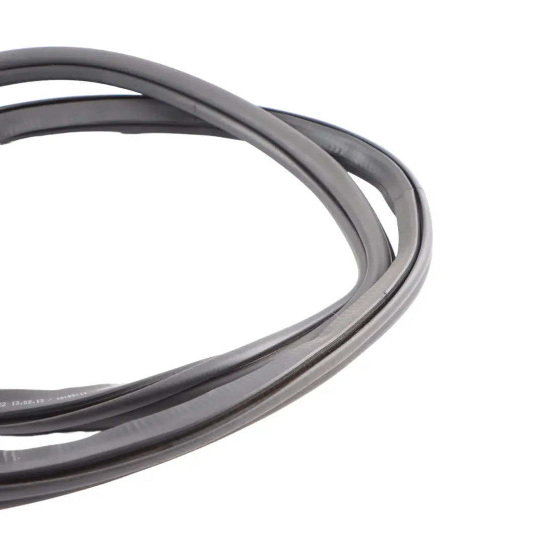 Audi A1 8X Door Seal Rear Right O/S Gasket Rubber - SKU 8X4833722A - Part number 8X4833722A
