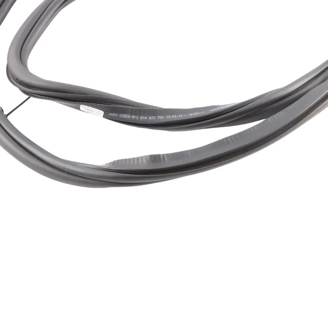 Audi A1 8X Door Seal Rear Right O/S Gasket Rubber - SKU 8X4833722A - Part number 8X4833722A