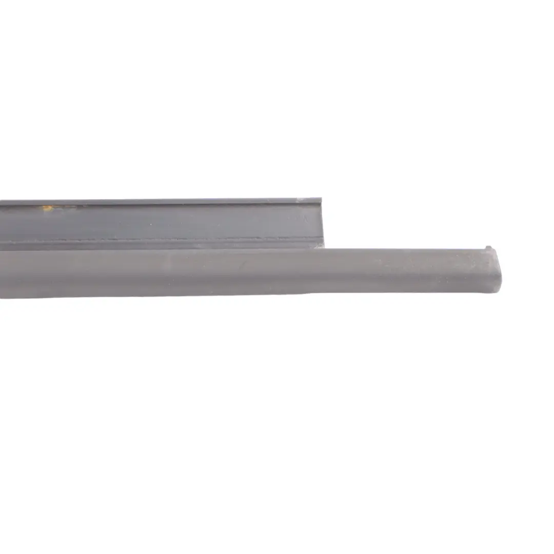 Audi A1 8X Joint porte avant joint caoutchouc joint droit extérieur - SKU 8X4837478A - Numéro de pièce 8X4837478A