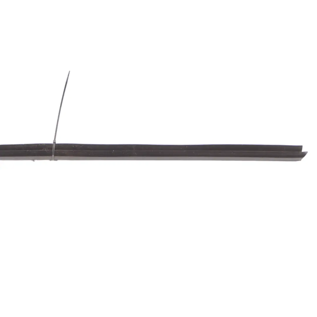 Audi A1 8X Joint porte avant joint caoutchouc joint droit intérieur - SKU 8X4837480A - Numéro de pièce 8X4837480A