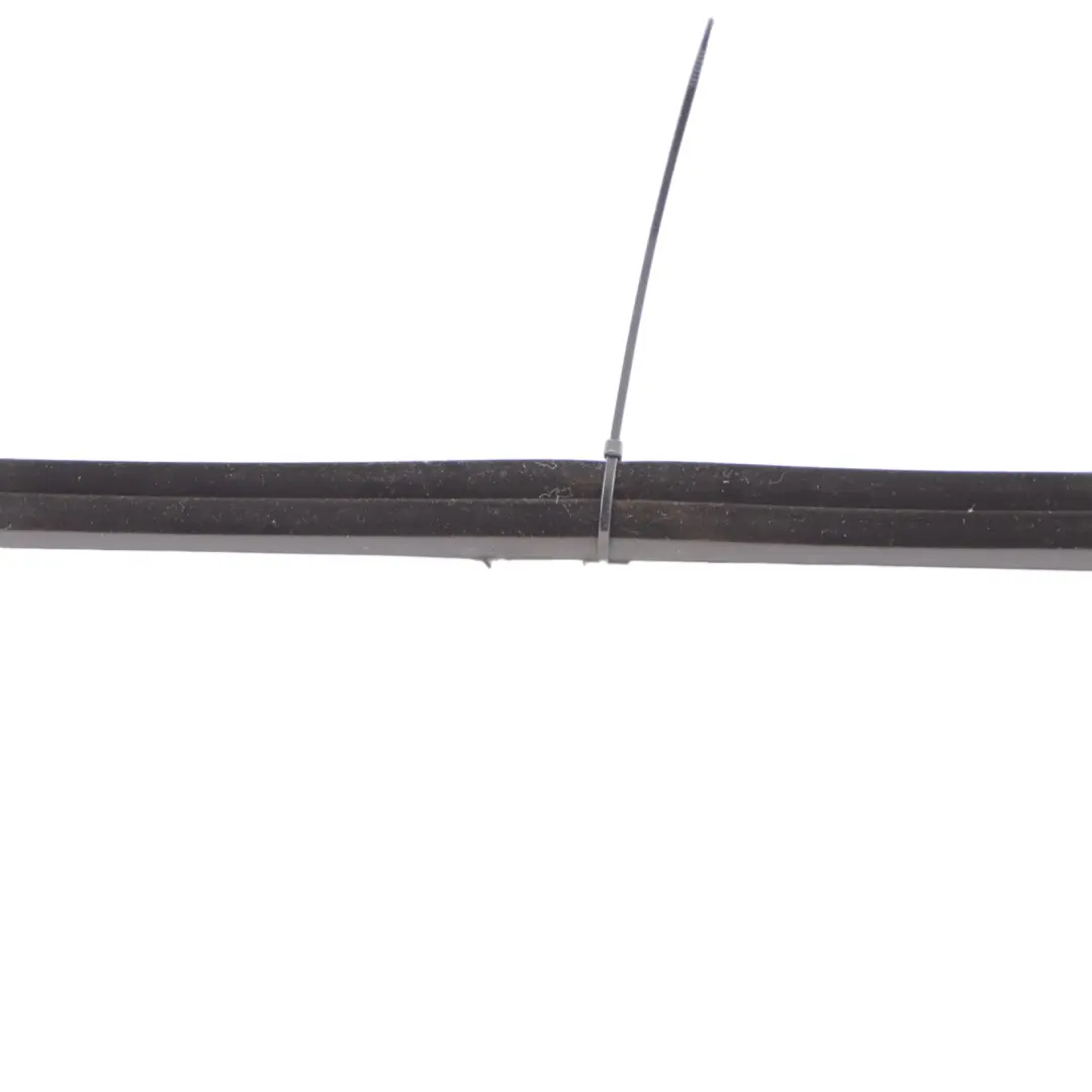 Audi A1 8X Joint porte avant joint caoutchouc joint droit intérieur - SKU 8X4837480A - Numéro de pièce 8X4837480A