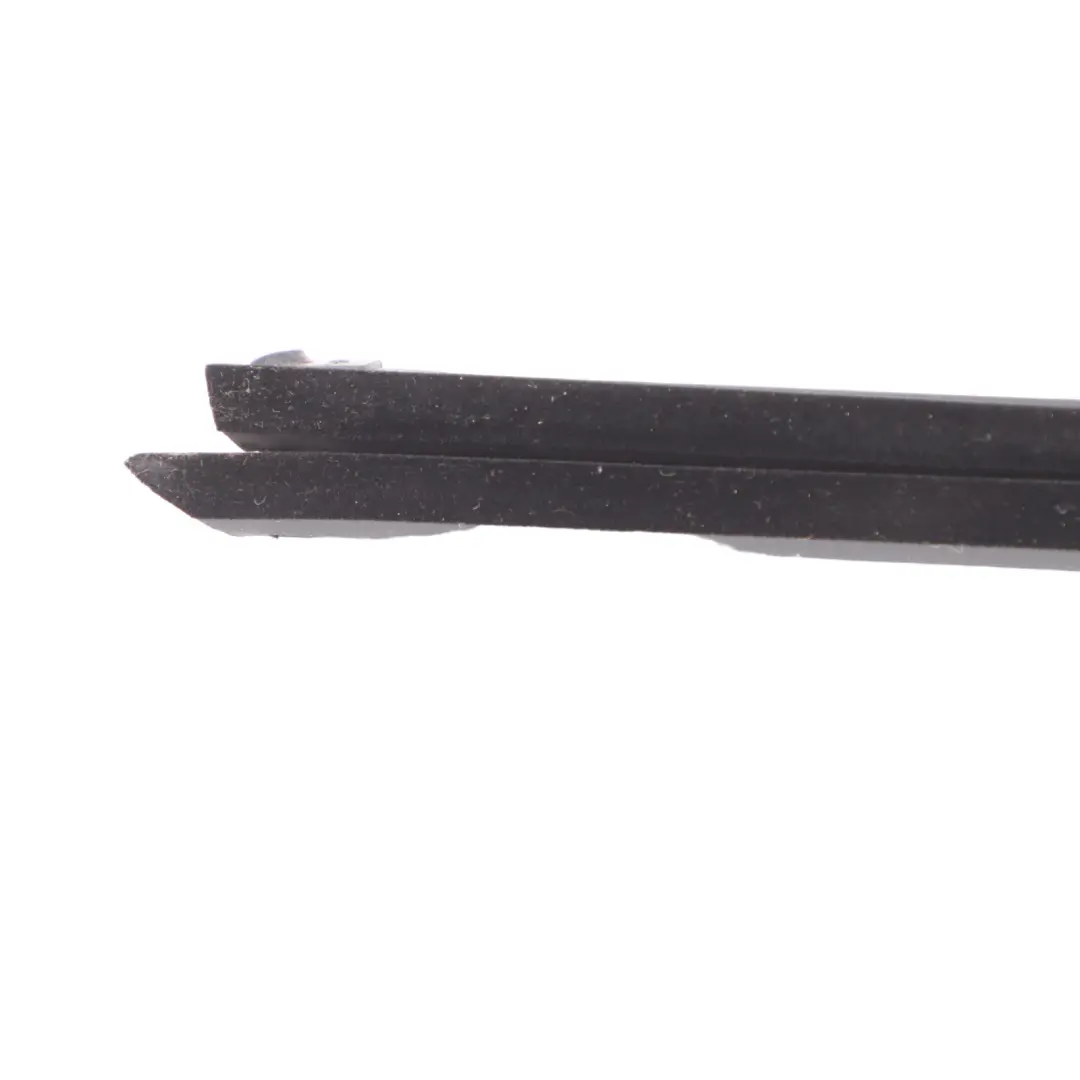 Audi A1 8X Joint de porte arrière joint caoutchouc gauche intérieur - SKU 8X4839479A - Numéro de pièce 8X4839479A