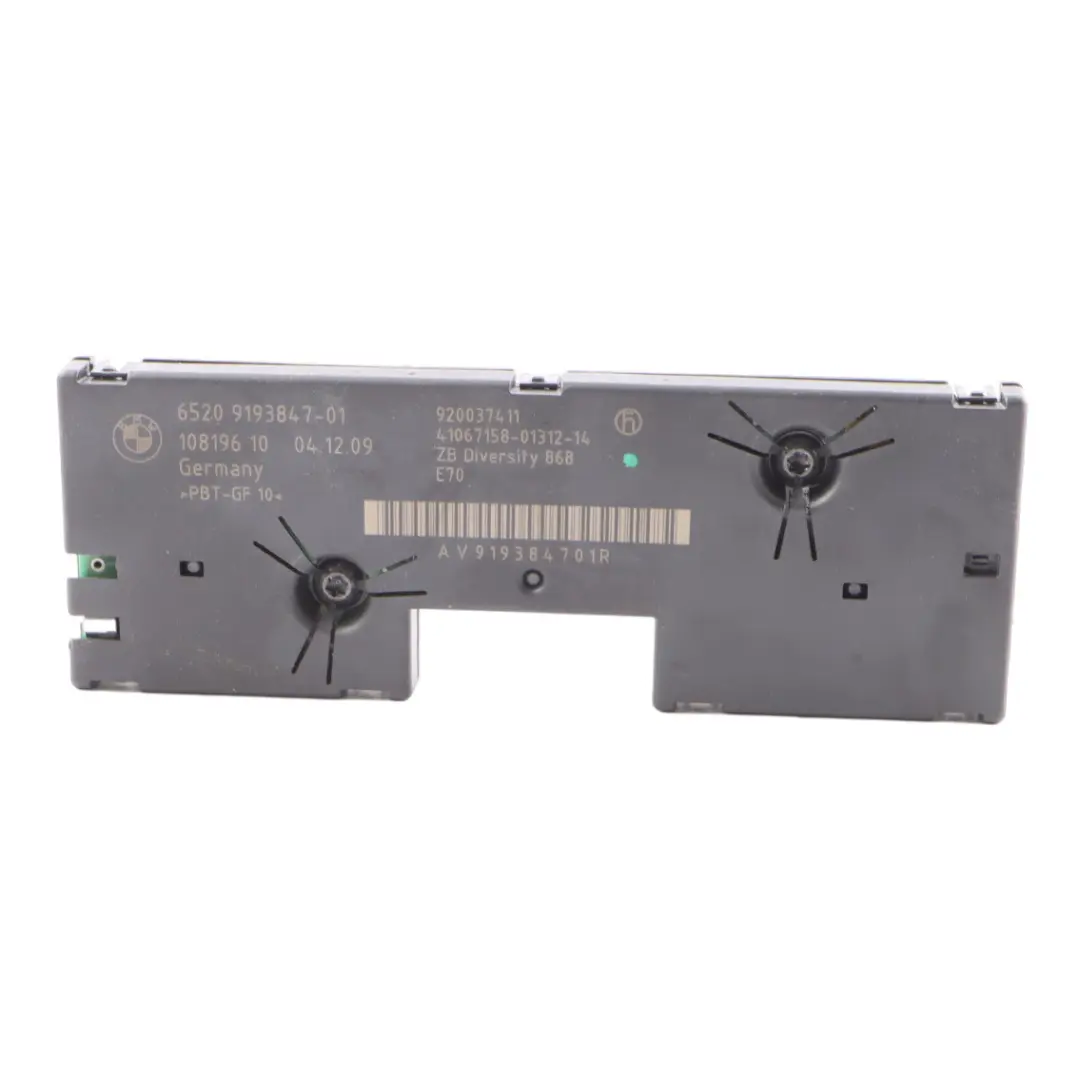 Aerial Antenna Amplifier Diversity Module Unit 9193847 to BMW X5 E70 with Part number 9134281 BMW X5 E70 Aerial Antenna Amplifier Diversity Module Unit 9193847 - SKU 9134281-1 - Part number 9134281