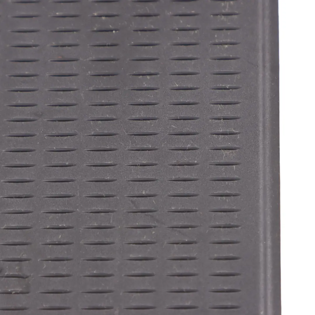 BMW Z4 E89 Console Centrale Rangement Plateau Tapis Arrière - SKU 9174845 - Numéro de pièce 9174845