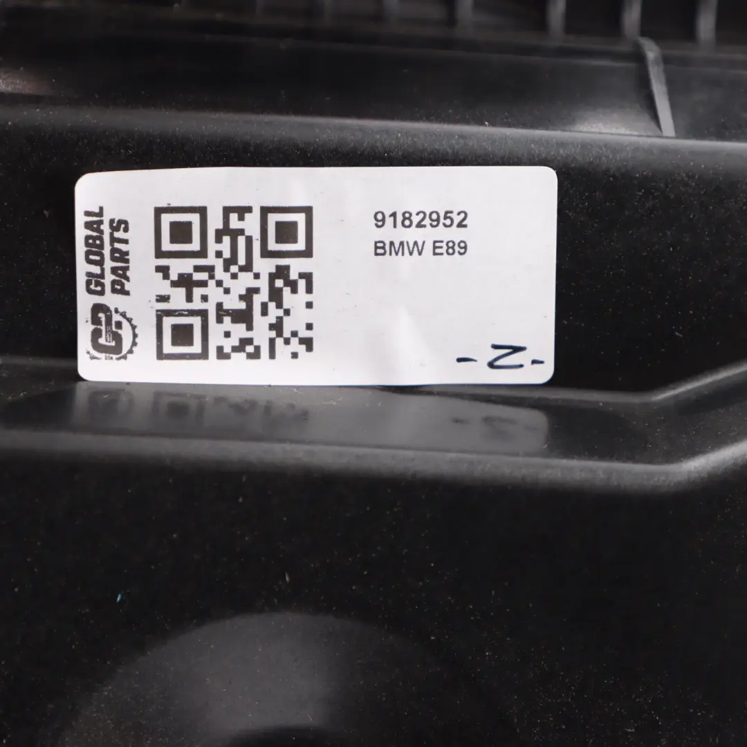 Altoparlante Centrale Woofer Top Hifi CDD DSP Surround System per BMW Z4 E89 con numero di parte 9182952 BMW Z4 E89 Altoparlante Centrale Woofer Top Hifi CDD DSP Surround System - SKU 9182952 - Numero di parte 9182952