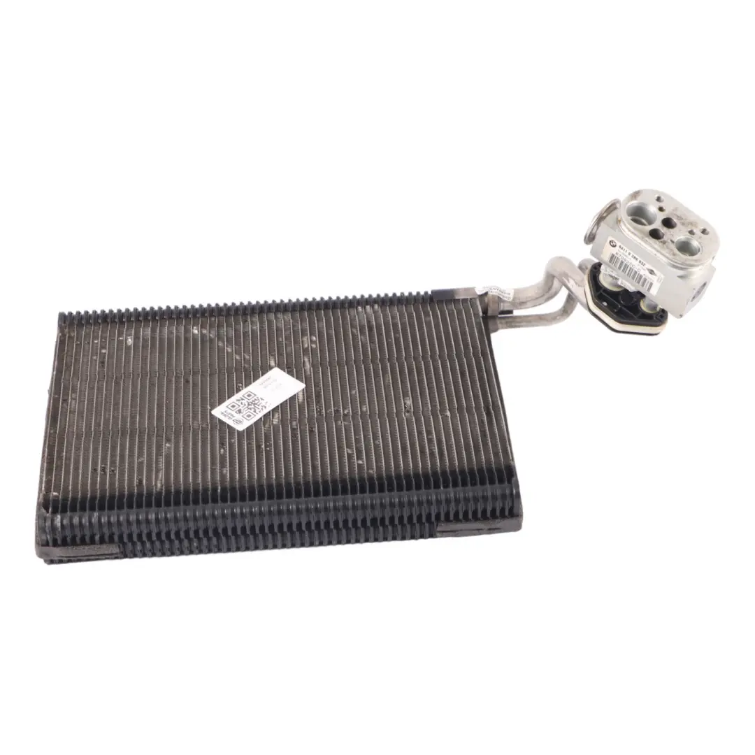 Parownik Skraplacz Klimatyzacji do BMW F20 F21 F22 F30 F32 F33 F34 GT o numerze 9229487 BMW F20 F21 F22 F30 F32 F33 F34 GT Parownik Skraplacz Klimatyzacji - SKU 9229487 - Numer Części 9229487