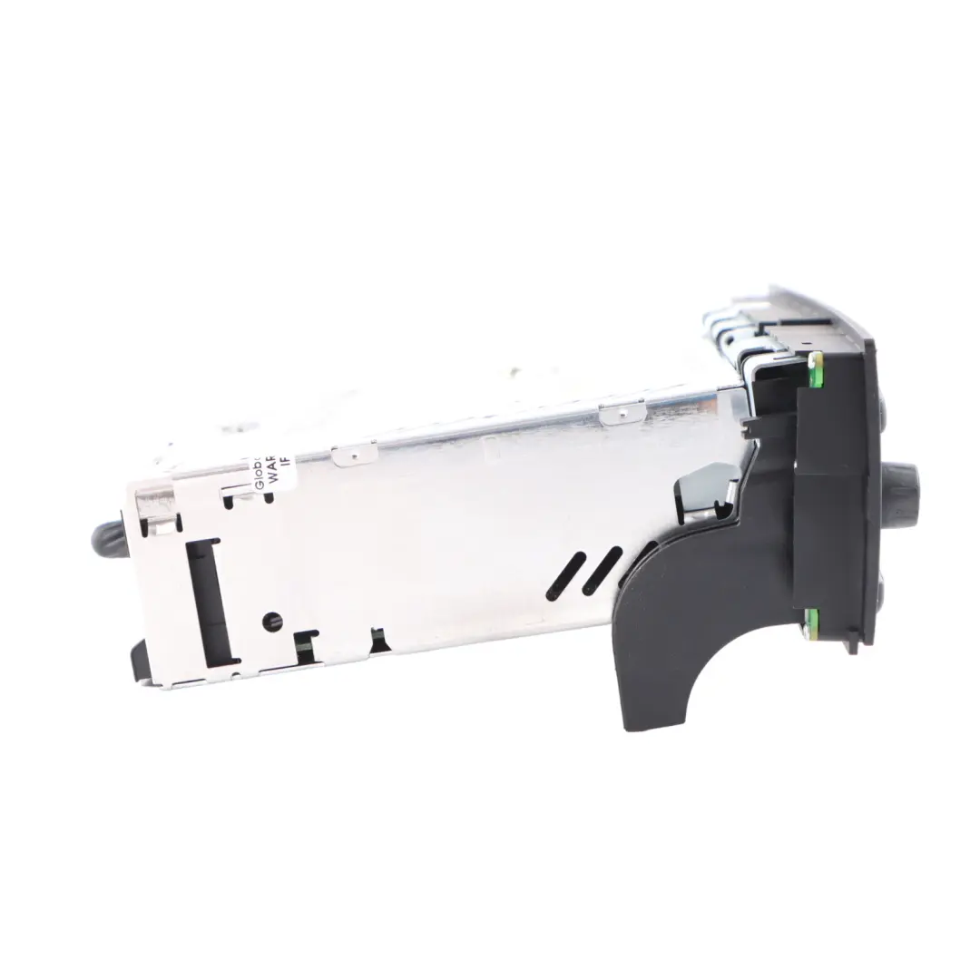 Player BMW E81 E82 E87 E88 E90 E91 E92 Radio Professional Head Unit to CD with Part number 9258167 CD Player BMW E81 E82 E87 E88 E90 E91 E92 Radio Professional Head Unit - SKU 9258167 - Part number 9258167