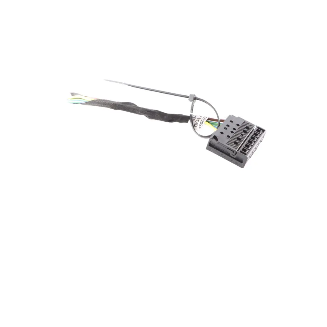 BMW G01 Tail Light Lamp Taillight Plug Socket Wiring Rear Left N/S - SKU 9463047-2 - Part number 9463047