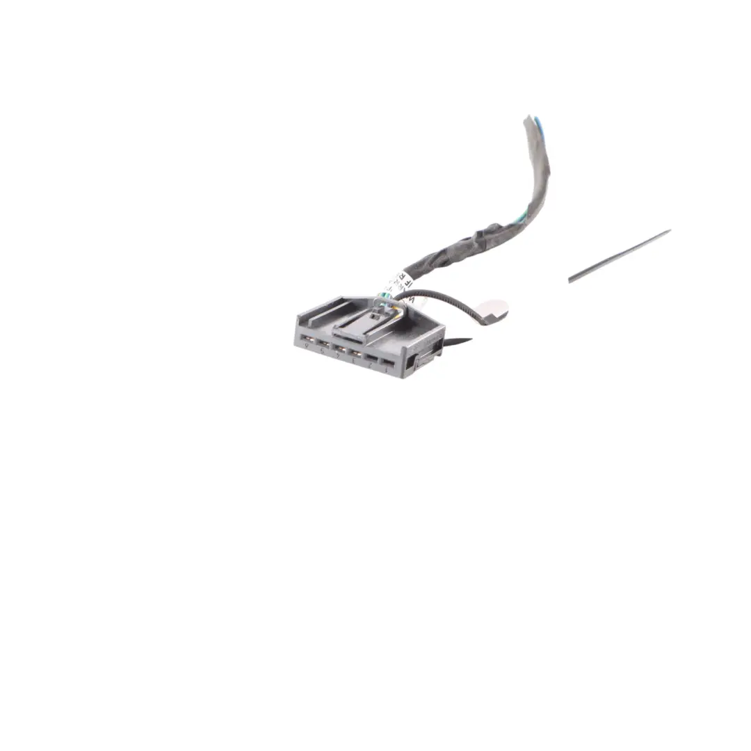 Tail Light Lamp Taillight Plug Socket Wiring Rear Left N/S to BMW G01 with Part number 9463047 BMW G01 Tail Light Lamp Taillight Plug Socket Wiring Rear Left N/S - SKU 9463047-2 - Part number 9463047