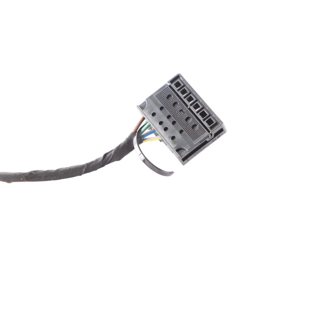 BMW G01 Tail Light Lamp Taillight Plug Socket Wiring Rear Right O/S - SKU 9463048-2 - Part number 9463048