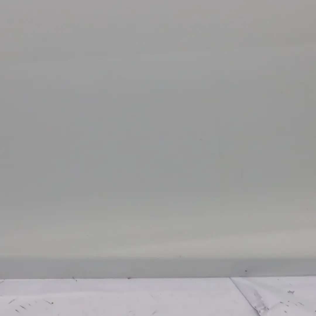 Porta Anteriore Destra Roadster Alpinweiss Alpine White 3 - 300 per BMW Z4 E89 con numero di parte 9628750 BMW Z4 E89 Porta Anteriore Destra Roadster Alpinweiss Alpine White 3 - 300 - SKU 9628750-AW - Numero di parte 9628750