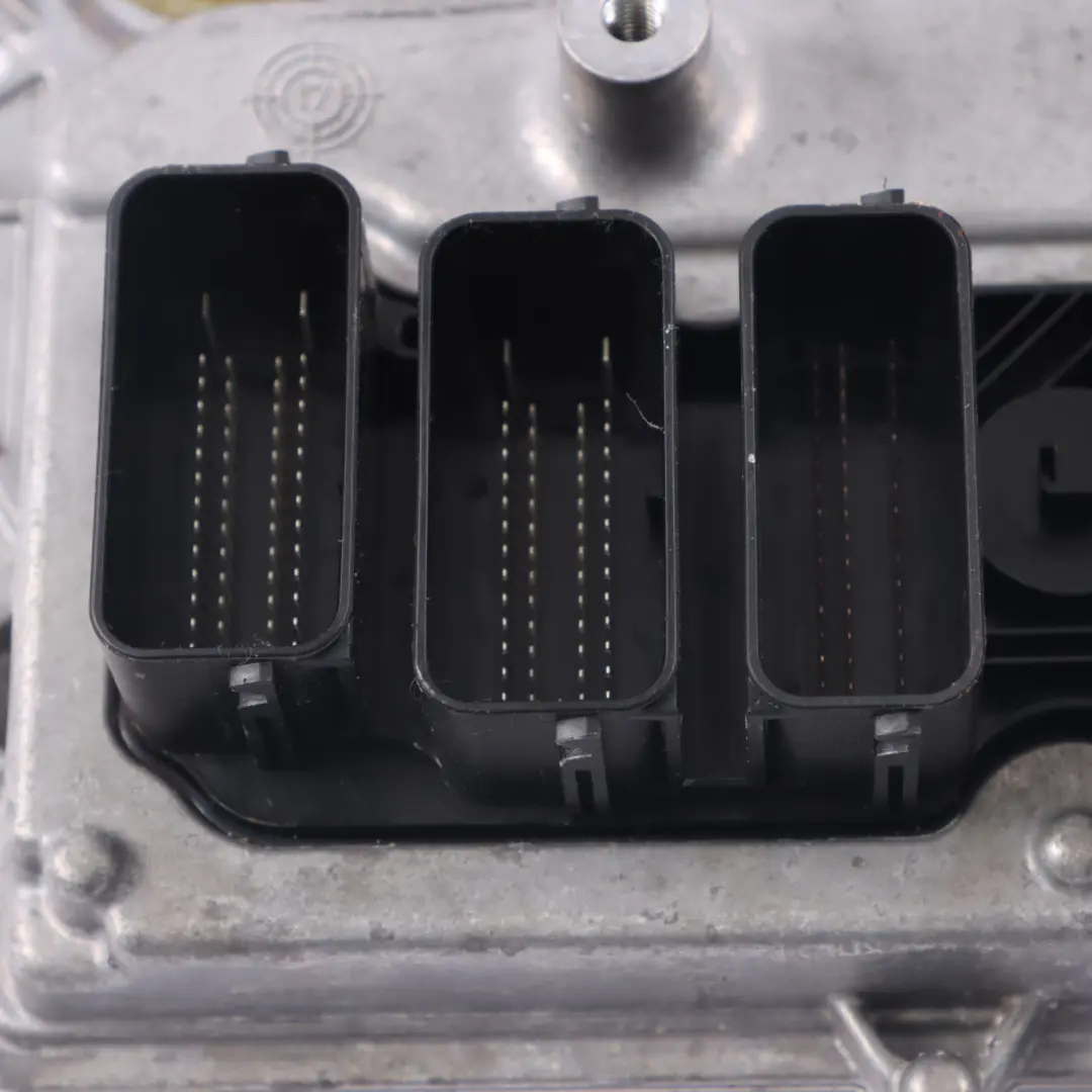 S55 411HP Engine Control Unit ECU DME to BMW F87 LCI M2 Competition with Part number 9798427 BMW F87 LCI M2 Competition S55 411HP Engine Control Unit ECU DME - SKU 9798427 - Part number 9798427