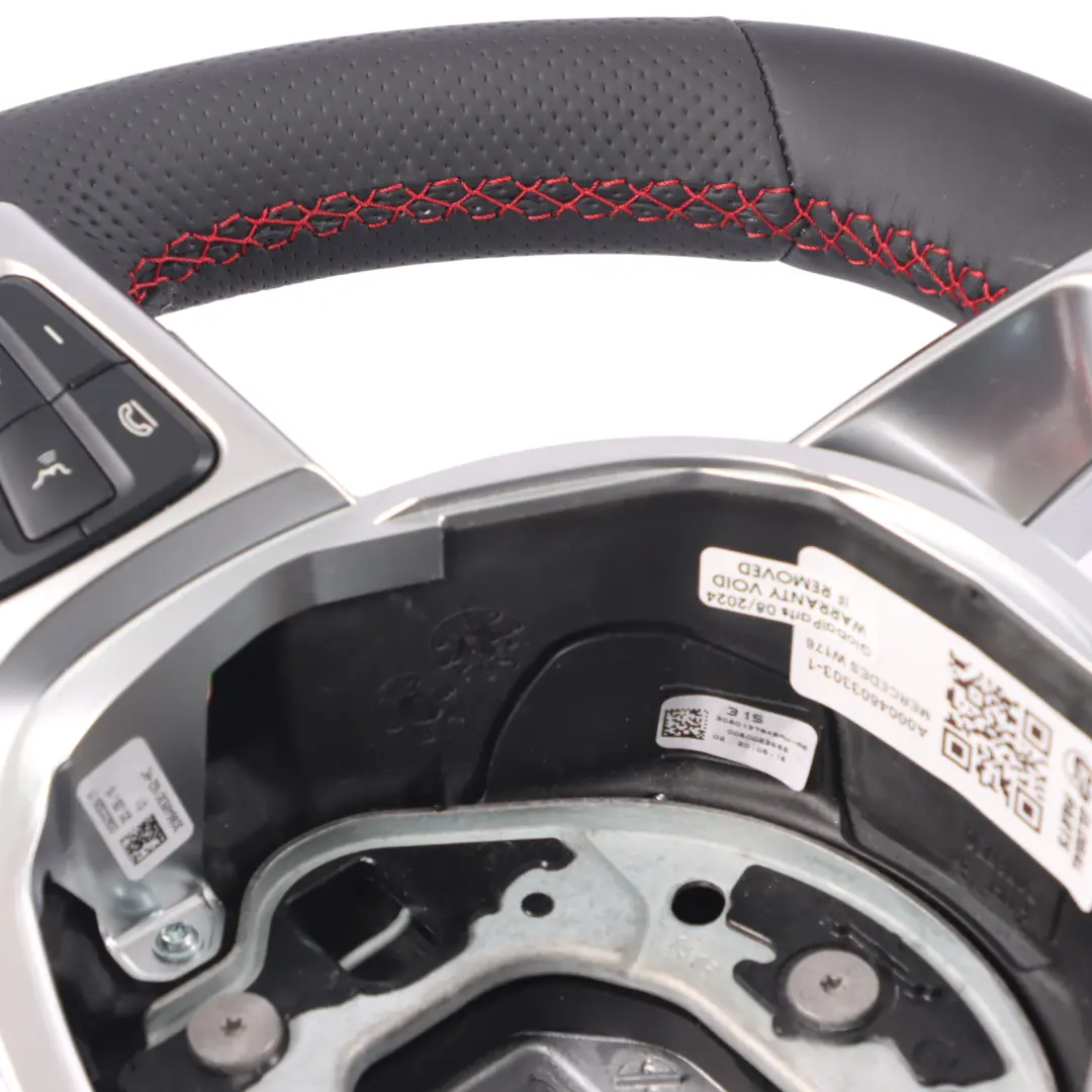 W117 NUEVO Cuero Negro Hilos Rojos Multifunción para Volante Mercedes W176 con número de pieza A0004603303-1 Volante Mercedes W176 W117 NUEVO Cuero Negro Hilos Rojos Multifunción - SKU A0004603303-1 - Número de pieza A0004603303-1