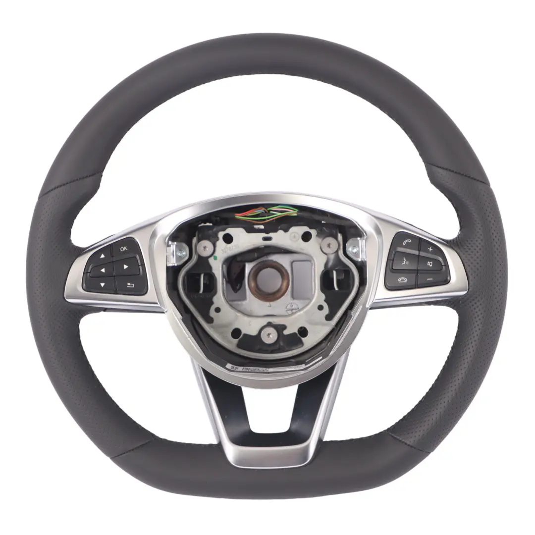 Volant Mercedes C117 W176 NOUVEAU Cuir Noir Multifonction pour à propos du numéro de pièce A0004603303 Volant Mercedes C117 W176 NOUVEAU Cuir Noir Multifonction - SKU A0004603303-2 - Numéro de pièce A0004603303