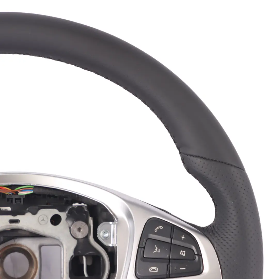 Volant Mercedes W205 C253 NEUF Cuir Noir Multifonction pour à propos du numéro de pièce A0004603703 Volant Mercedes W205 C253 NEUF Cuir Noir Multifonction - SKU A0004603703-1 - Numéro de pièce A0004603703