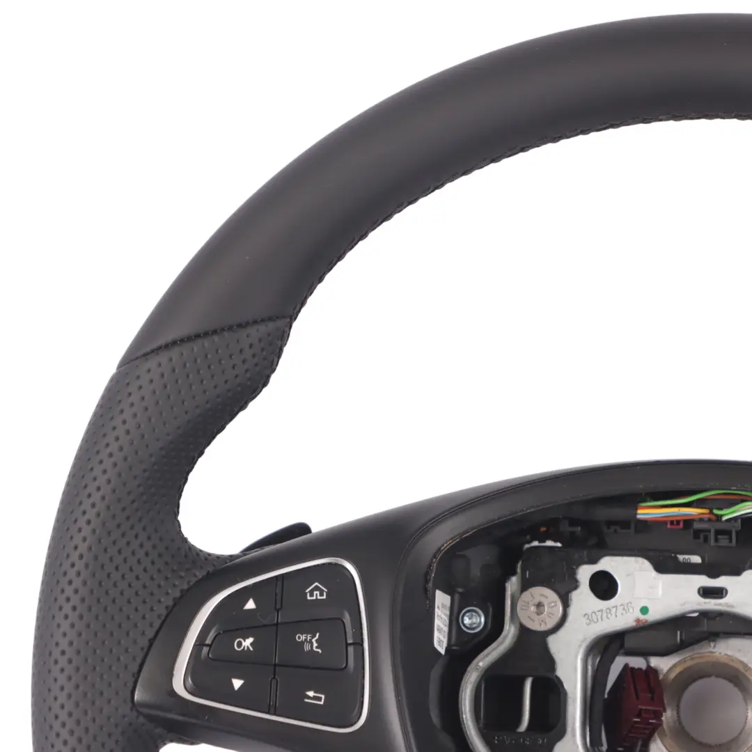 Mercedes W205 Volant NEUF Cuir Noir Multifonctions Palettes Changement Vitesse - SKU A0004605003-1 - Numéro de pièce A0004605003