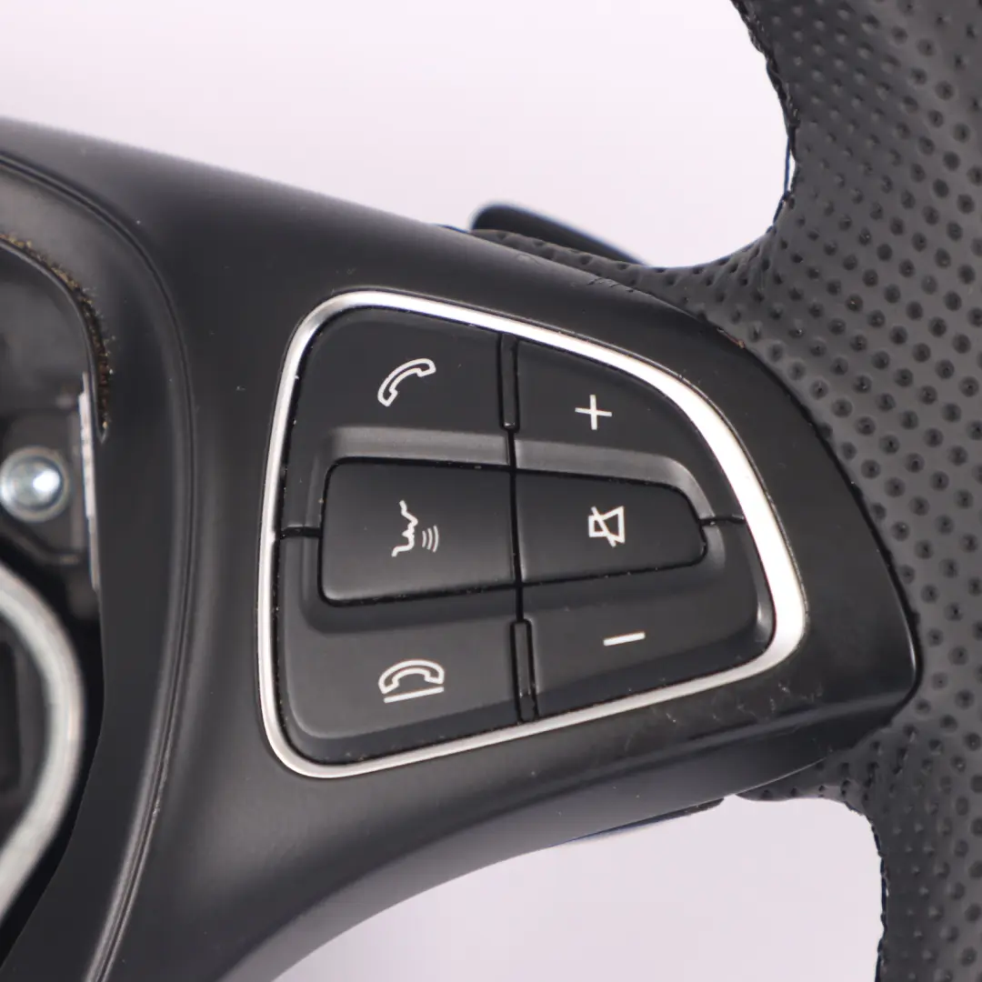 Mercedes W205 Volant NEUF Cuir Noir Multifonctions Palettes Changement Vitesse - SKU A0004605003-1 - Numéro de pièce A0004605003