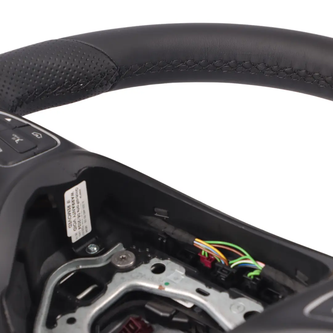 Mercedes W205 Volant NEUF Cuir Noir Multifonctions Palettes Changement Vitesse - SKU A0004605003-1 - Numéro de pièce A0004605003