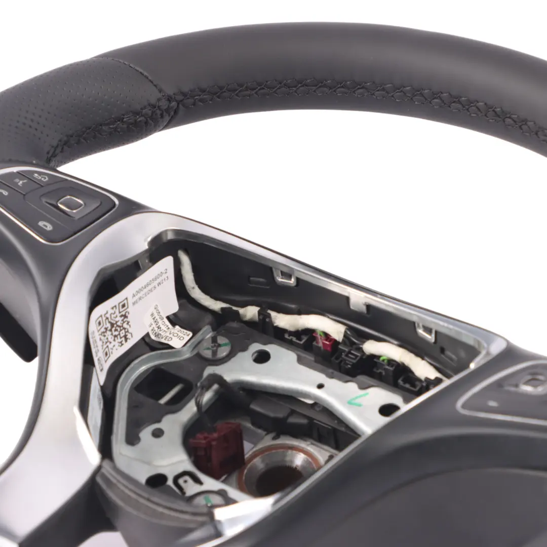 Mercedes W213 NOUVEAU Volant Sport Cuir Noir Avec Palettes Changement Vitesse - SKU A0004605600-2 - Numéro de pièce A0004605600
