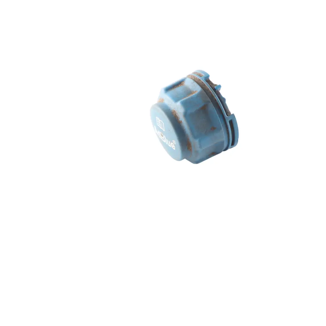 Mercedes W447 Capuchon AdBlue Couvercle Remplissage Réservoir - SKU A0004706105 - Numéro de pièce A0004706105
