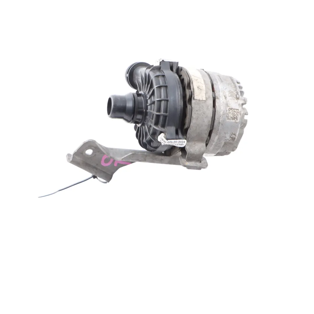 C63 W205 AMG Petrol Auxiliary Water Coolant Pump Unit to Mercedes with Part number A0005001700 Mercedes C63 W205 AMG Petrol Auxiliary Water Coolant Pump Unit - SKU A0005001700 - Part number A0005001700