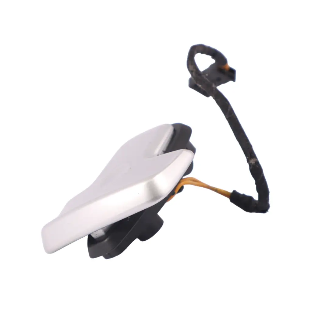 M156 Volante Paddle Cambio Sinistro Interruttore per Mercedes W204 con numero di parte A0005453068 Mercedes W204 M156 Volante Paddle Cambio Sinistro Interruttore - SKU A0005453068 - Numero di parte A0005453068