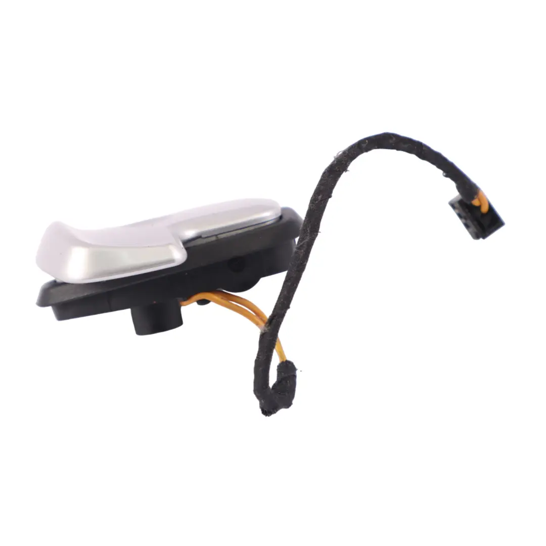 M156 Volant Palette Changement Vitesse Gauche Switch Mercedes W204 - SKU A0005453068 - Numéro de pièce A0005453068