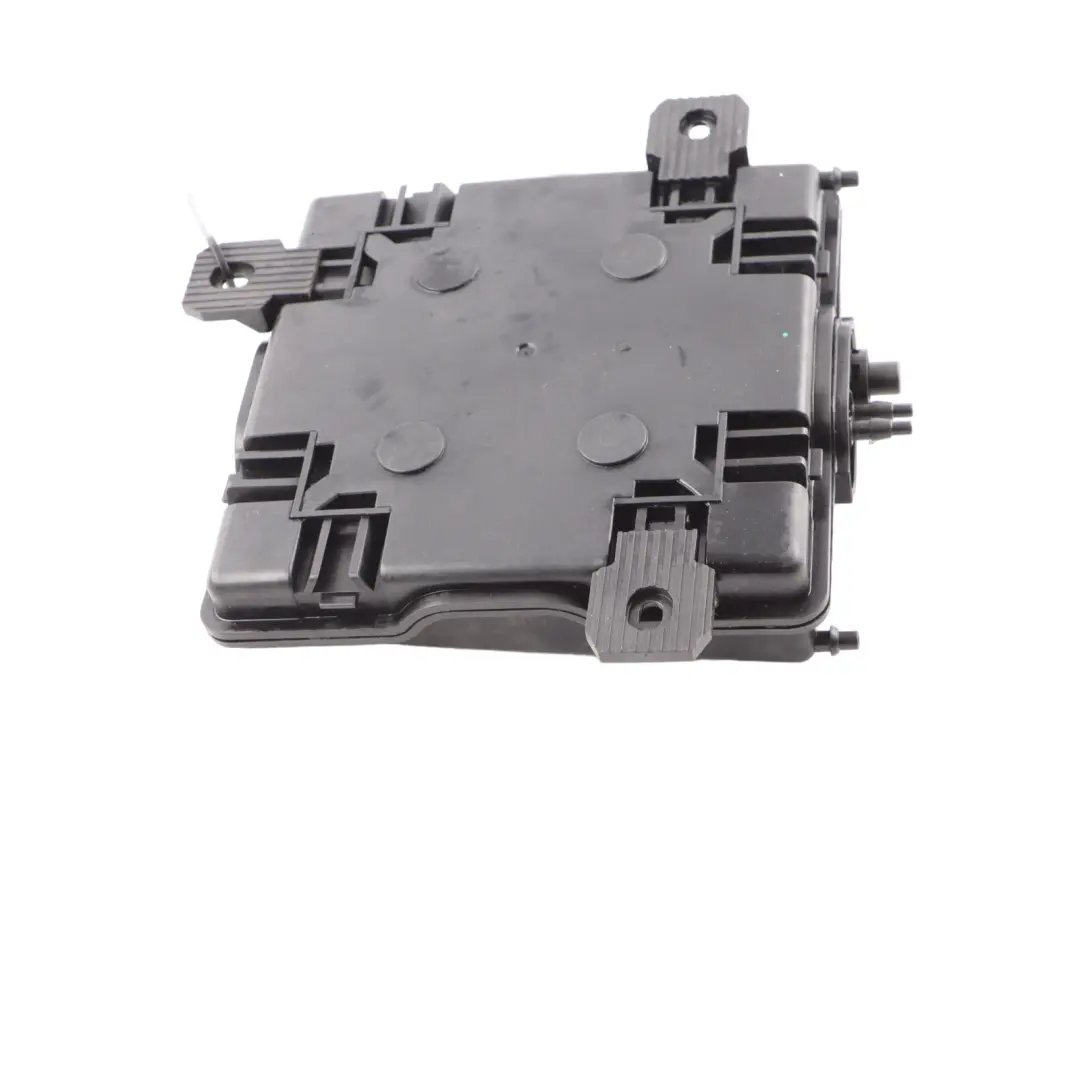 Pneumatic Pump Compressed Air Reservoir to Mercedes SL R231 with Part number A0008002919 Mercedes SL R231 Pneumatic Pump Compressed Air Reservoir - SKU A0008002919 - Part number A0008002919