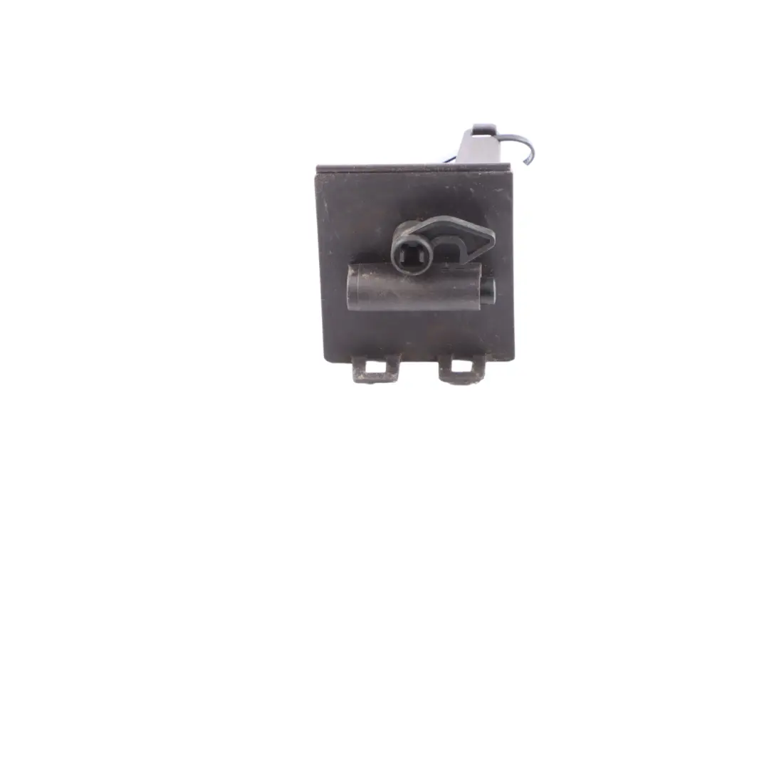 Mercedes W176 W213 W246 Mécanisme de verrouillage de la trappe à carburant - SKU A0008202303-1 - Numéro de pièce A0008202303