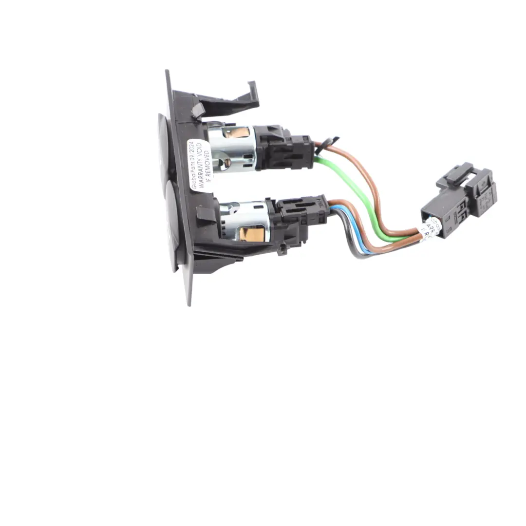 Socket Mercedes W204 W212 W221 R231 Centre Console Ashtray Trim to 12V with Part number A0008203651 12V Socket Mercedes W204 W212 W221 R231 Centre Console Ashtray Trim - SKU A0008203651-1 - Part number A0008203651