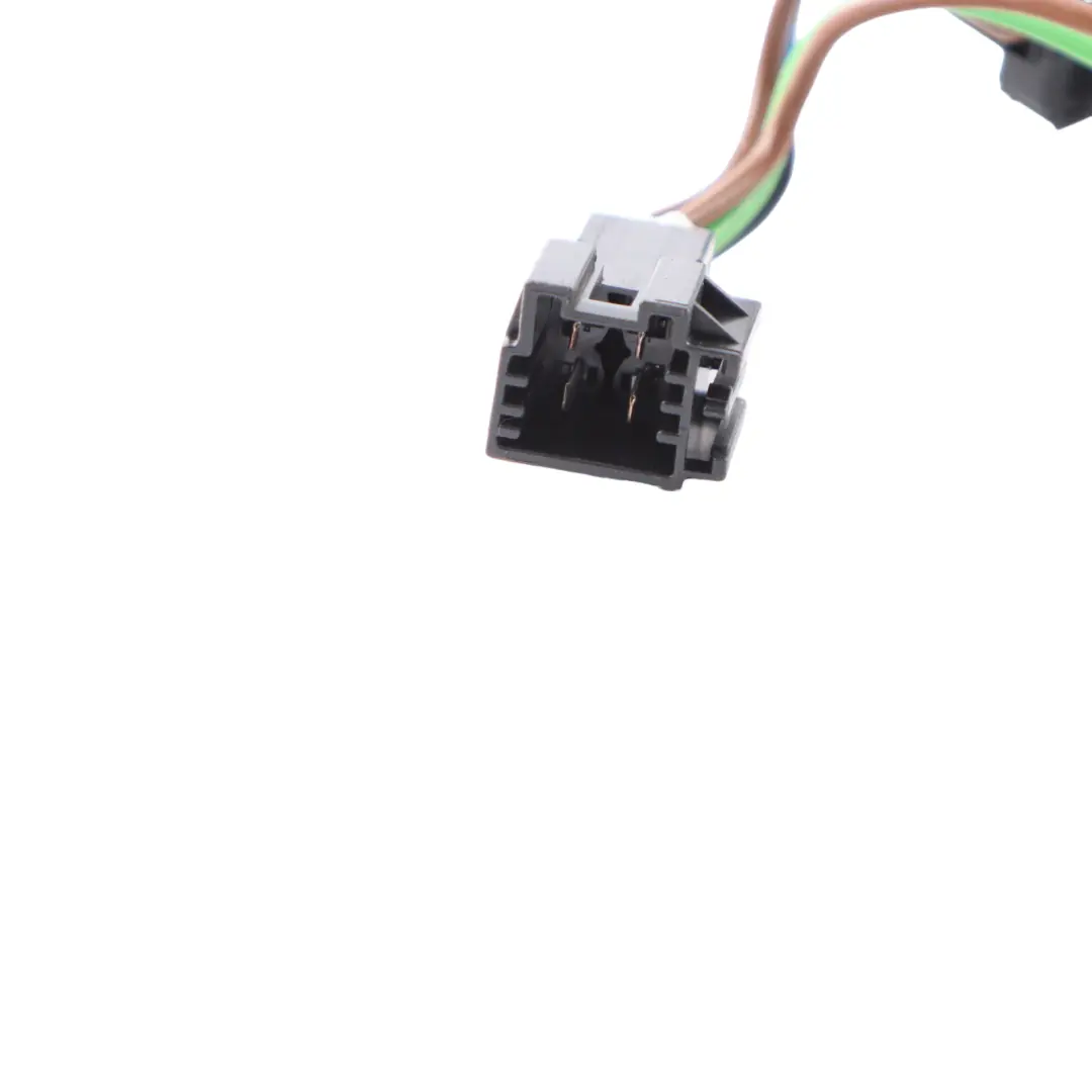 Socket Mercedes W204 W212 W221 R231 Centre Console Ashtray Trim to 12V with Part number A0008203651 12V Socket Mercedes W204 W212 W221 R231 Centre Console Ashtray Trim - SKU A0008203651-1 - Part number A0008203651