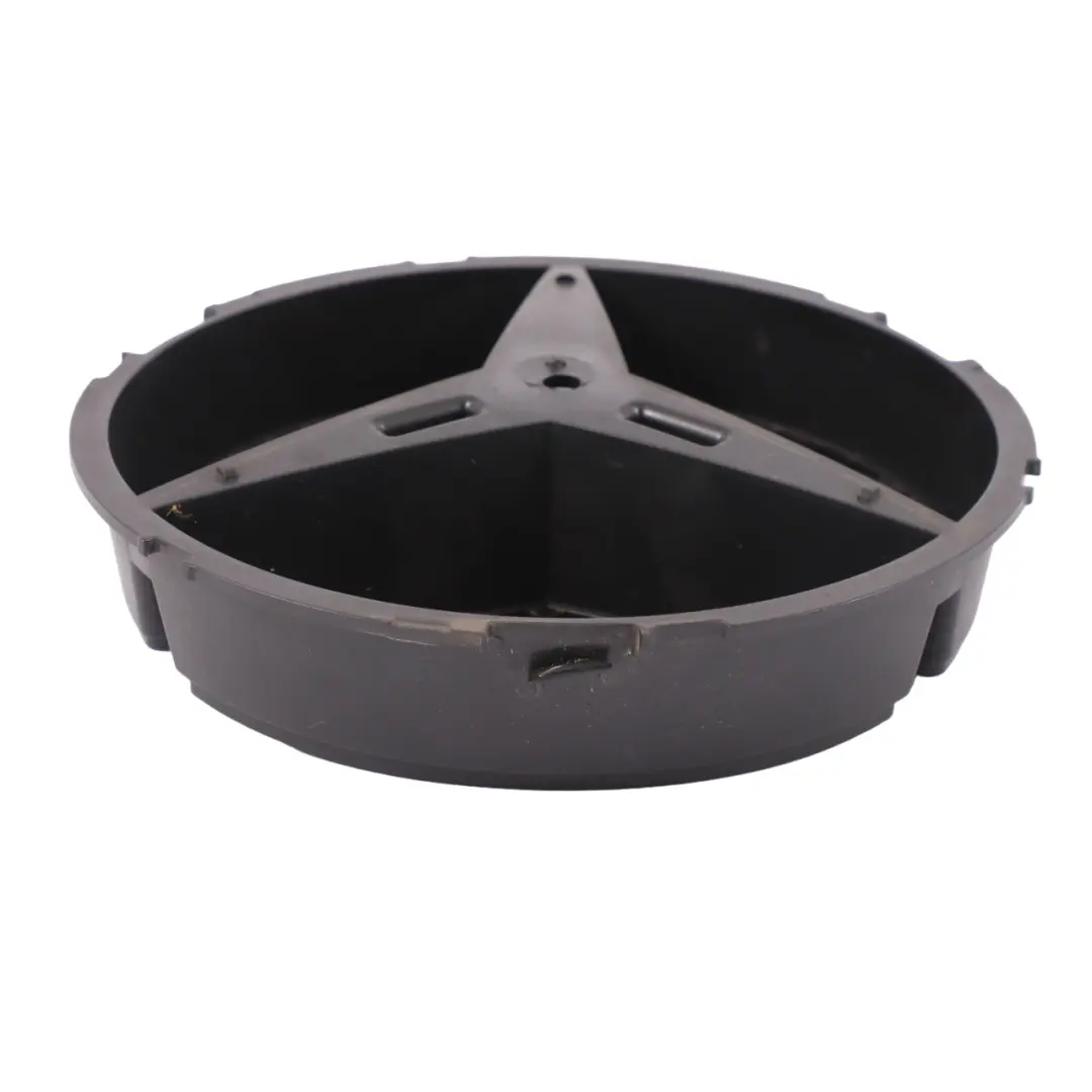 Capó Delantero Emblema Embellecedor Soporte Panel para Mercedes W205 con número de pieza A0008880060 Mercedes W205 Capó Delantero Emblema Embellecedor Soporte Panel - SKU A0008880060-1 - Número de pieza A0008880060