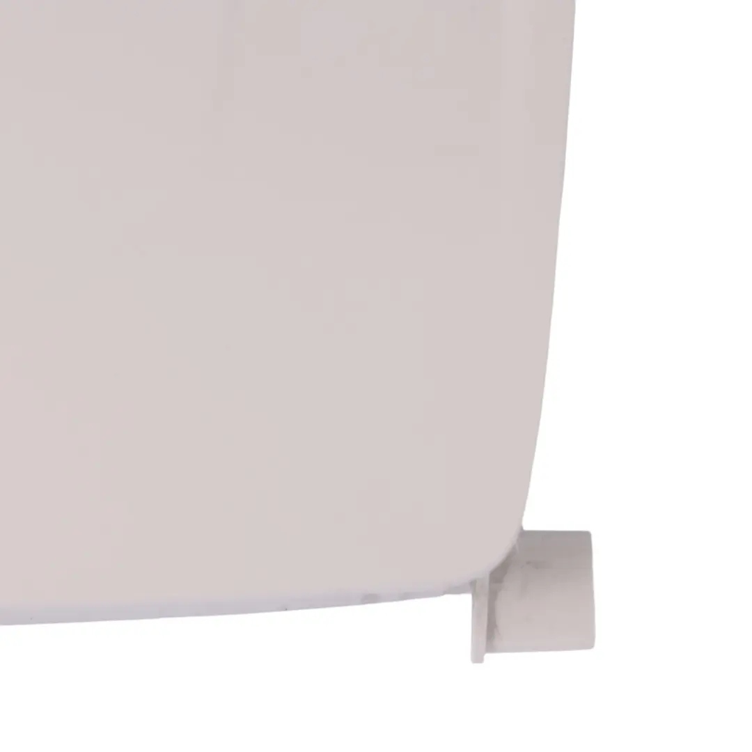 Luce interna tetto Lampada lettura anteriore Grigio per Mercedes W176 con numero di parte A0009000802 Mercedes W176 Luce interna tetto Lampada lettura anteriore Grigio - SKU A0009000802-1 - Numero di parte A0009000802