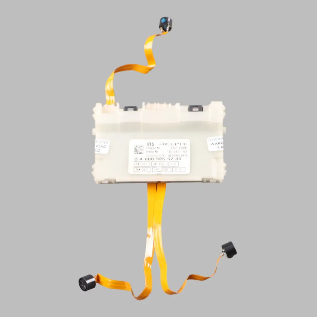 Moduł Sterownik Lampki Podsufitki do Mercedes W204 o numerze A0009055200 Mercedes W204 Moduł Sterownik Lampki Podsufitki - SKU A0009055200 - Numer Części A0009055200