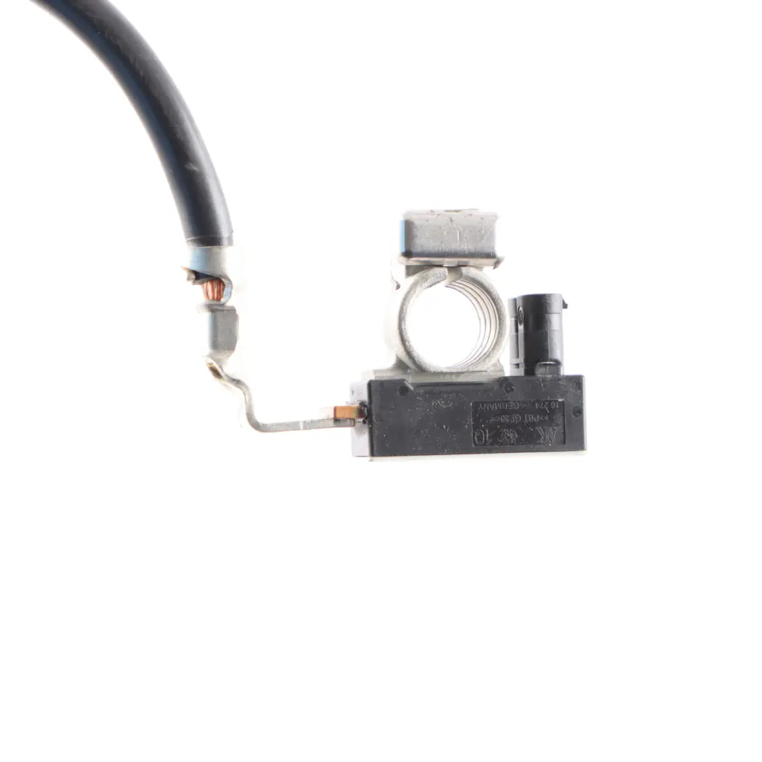 Negative Battery Wiring Harness Cable Sensor Clamp to Mercedes W205 with Part number A0009055903 Mercedes W205 Negative Battery Wiring Harness Cable Sensor Clamp - SKU A0009055903 - Part number A0009055903