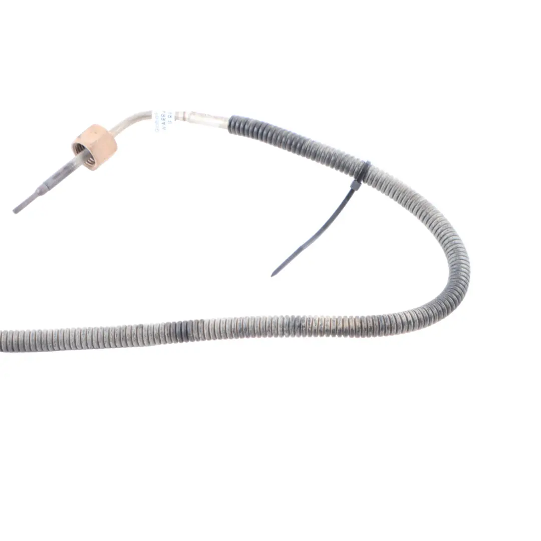 W907 Sensore temperatura gas di scarico per Mercedes C253 W213 C238 con numero di parte A0009059905 Mercedes C253 W213 C238 W907 Sensore temperatura gas di scarico - SKU A0009059905 - Numero di parte A0009059905