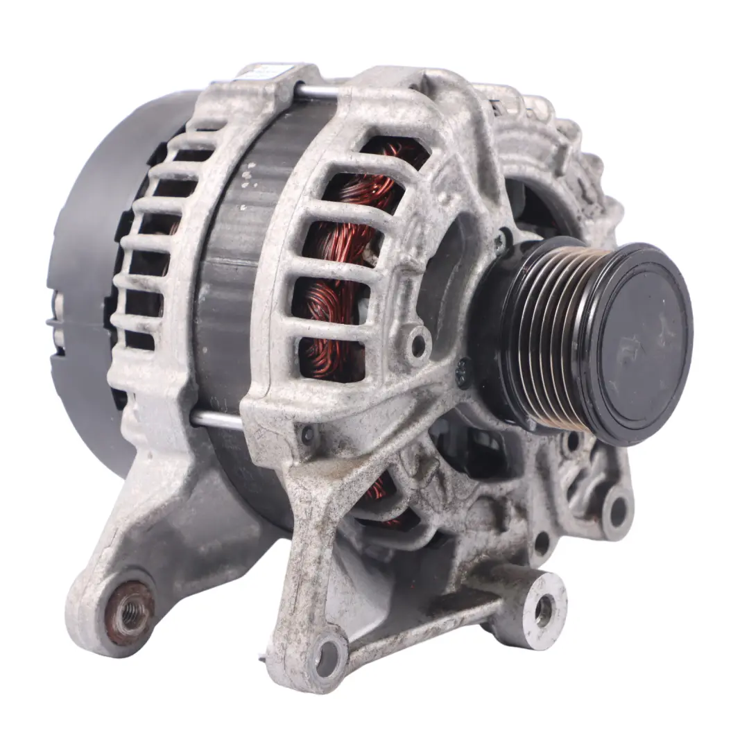 Alternator Prądnica Benzyna M274 150A Bosch do Mercedes W212 W447 o numerze A0009060922 Mercedes W212 W447 Alternator Prądnica Benzyna M274 150A Bosch - SKU A0009060922-1 - Numer Części A0009060922