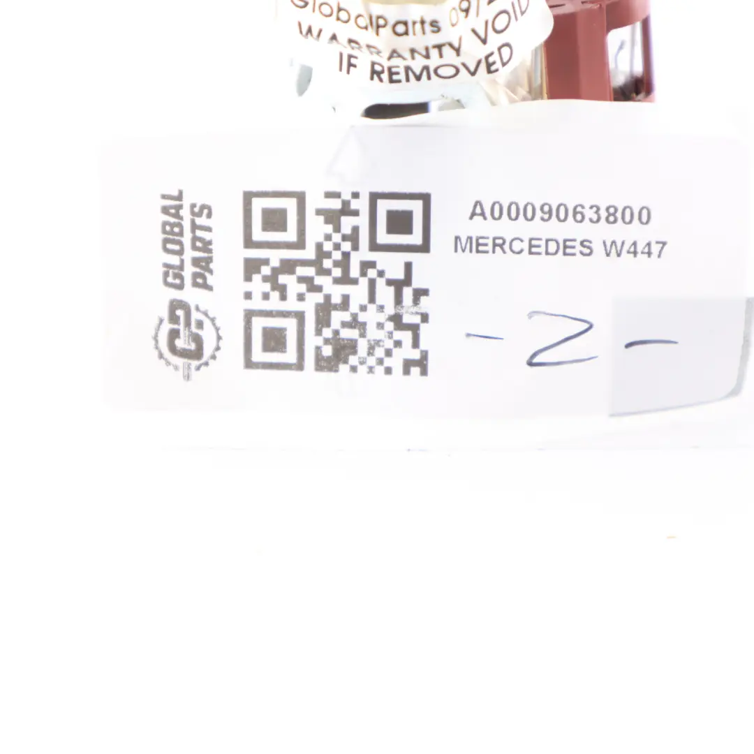 Socket Cigarette Lighter to Mercedes W203 C216 W246 W164 W176 W447 Plug with Part number A0009063800 Mercedes W203 C216 W246 W164 W176 W447 Plug Socket Cigarette Lighter - SKU A0009063800 - Part number A0009063800