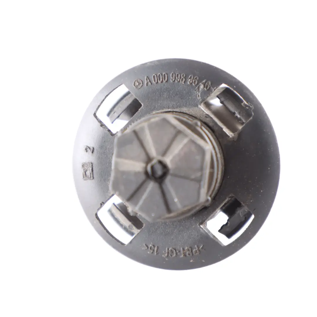 Vorderseite Motor Träger Haubenpuffer Anschlag für Mercedes W447 mit Teilenummer A0009989640 Mercedes W447 Vorderseite Motor Träger Haubenpuffer Anschlag - SKU A0009989640 - Teilenummer A0009989640