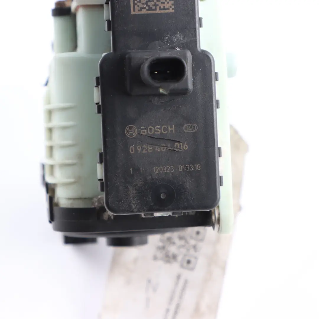 AdBlue Pump Mercedes W164 W212 W221 Additive Tank Assembly Module to with Part number A0024706894 AdBlue Pump Mercedes W164 W212 W221 Additive Tank Assembly Module - SKU A0024706894 - Part number A0024706894