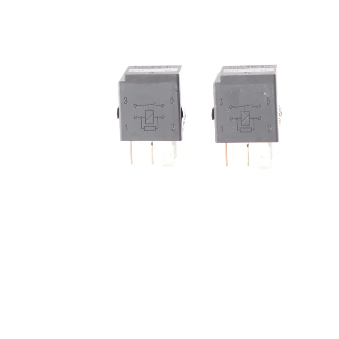 Mercedes W163 W203 Przekaźnik 4-Pin Czarny Hella Zestaw 2x - SKU A0025421119-1 - Numer Części A0025421119